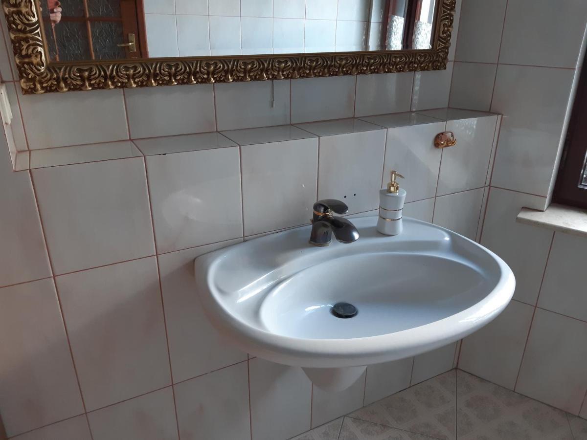 Secesja House Apartment Oswiecim Bagian luar foto