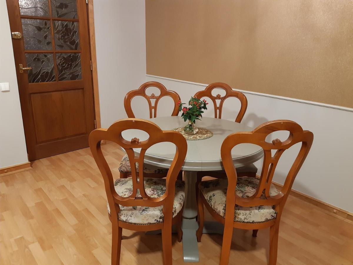 Secesja House Apartment Oswiecim Bagian luar foto