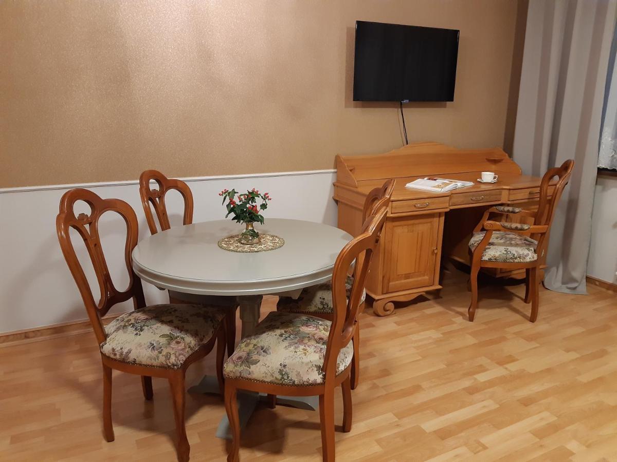 Secesja House Apartment Oswiecim Bagian luar foto
