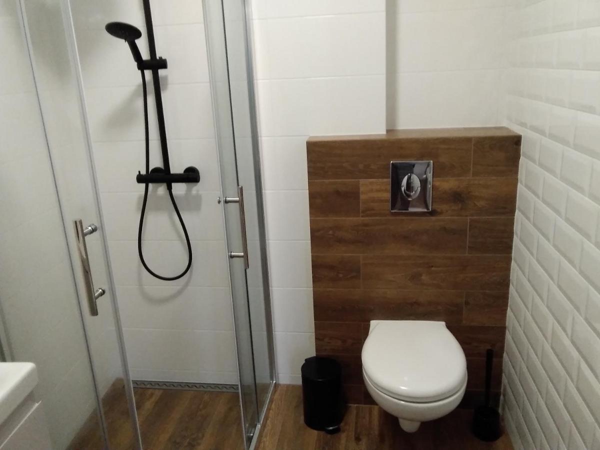Secesja House Apartment Oswiecim Bagian luar foto